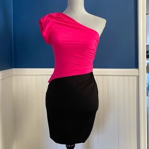 3 for $30 Casual Couture One-Shoulder Dress Size Small